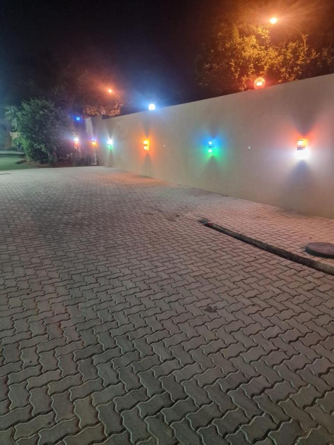 קמפטון פארק Pinto City Motel מראה חיצוני תמונה