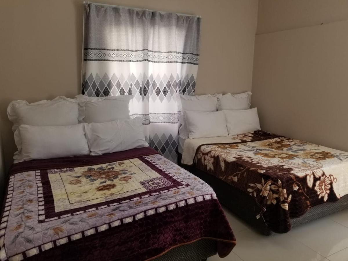 קמפטון פארק Pinto City Motel מראה חיצוני תמונה