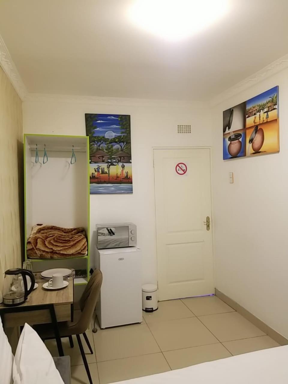 קמפטון פארק Pinto City Motel מראה חיצוני תמונה